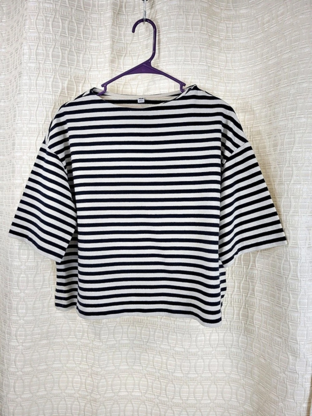 UNIQLO Striped Boxy Oversized Tee | Black & Cream Half Sleeves| Size S